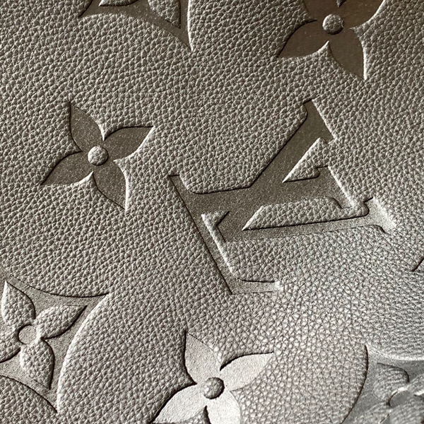 ルイヴィトンバッグ素材ディテール